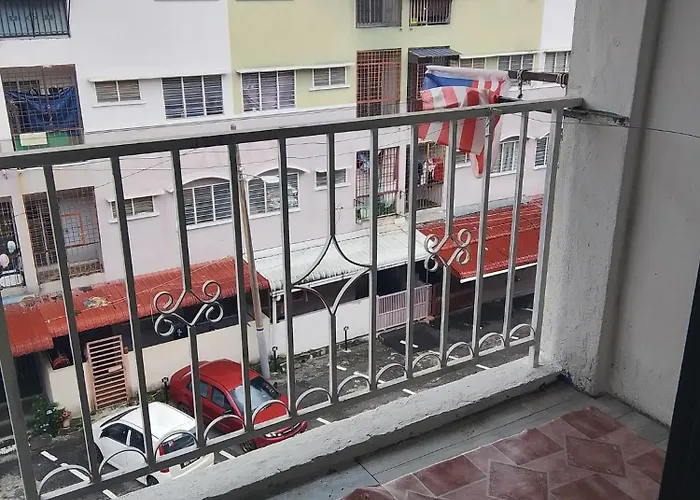 Budget Homestay Impiana Adril