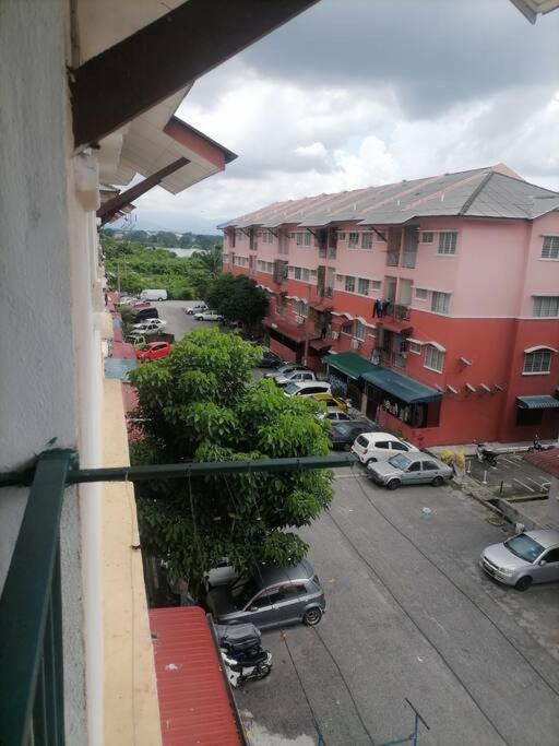 Apartment Budget Impiana Adril Ipoh