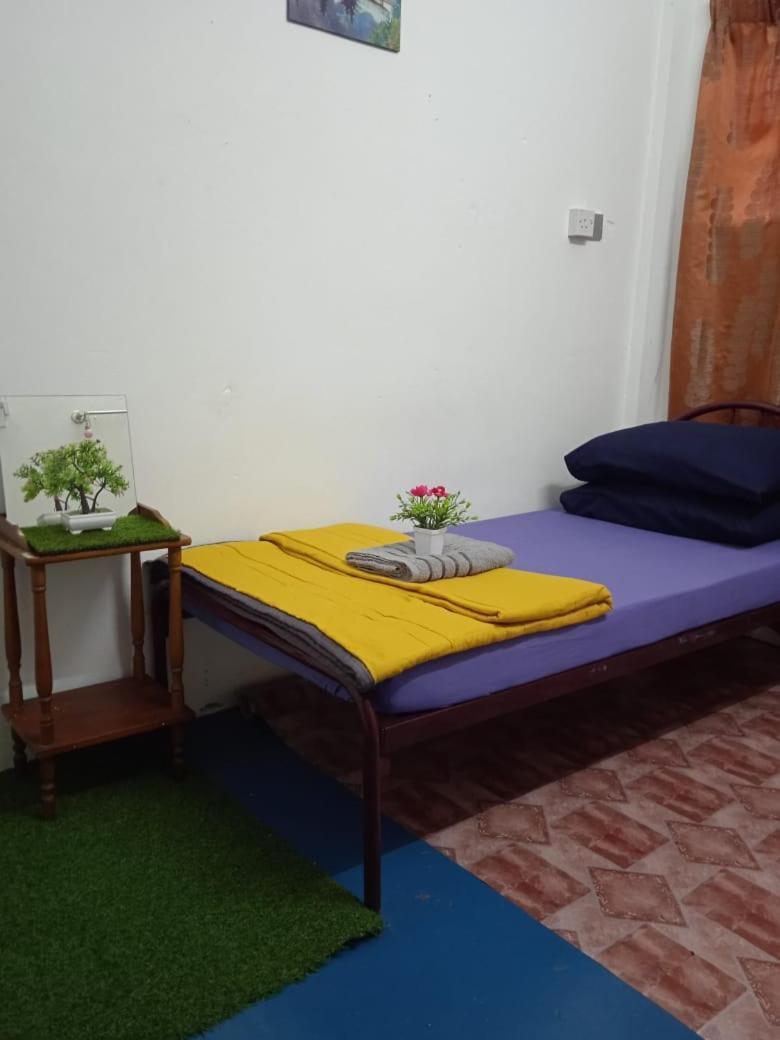 Budget Impiana Adril Apartment