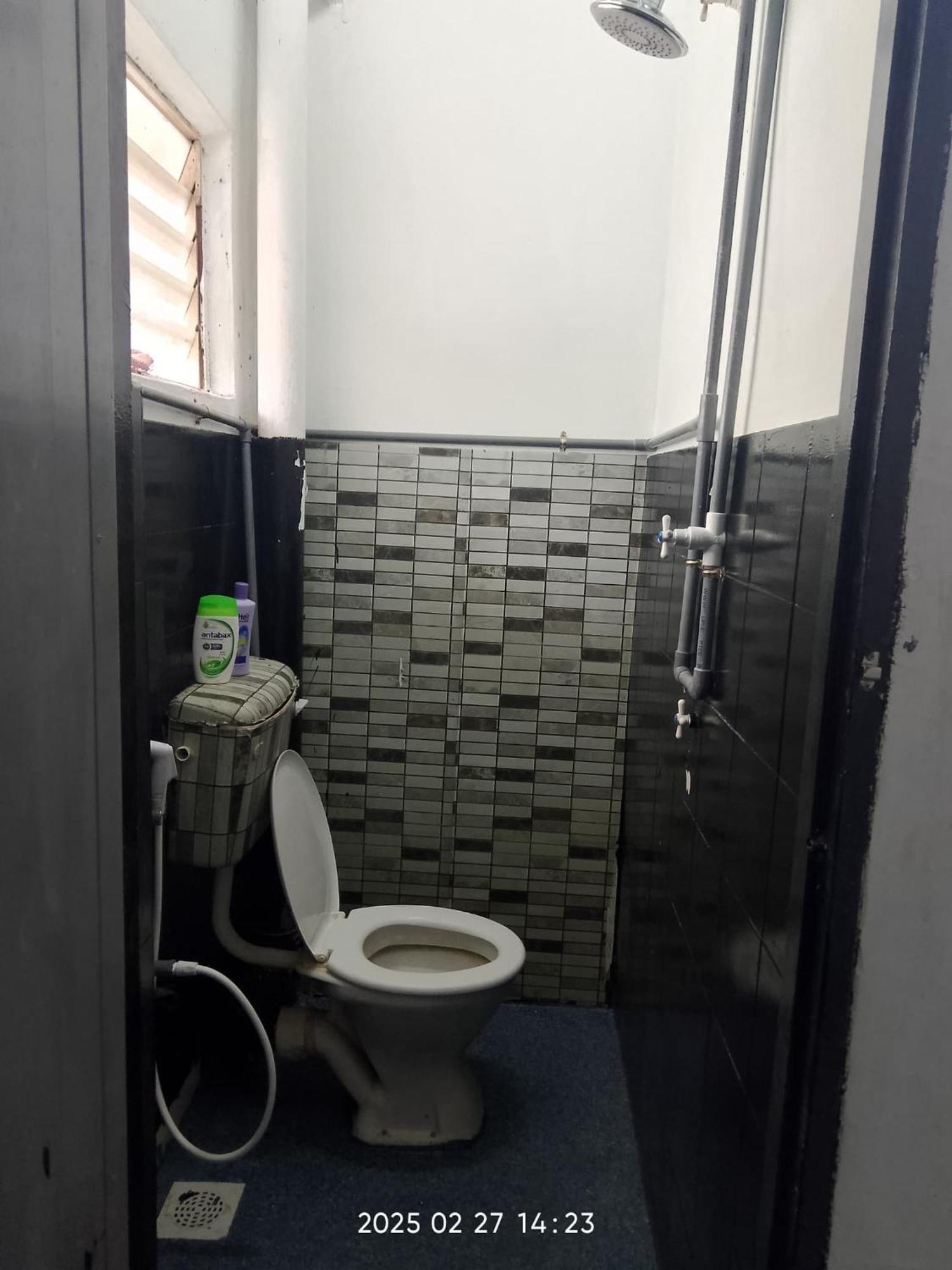 Apartment Budget Impiana Adril